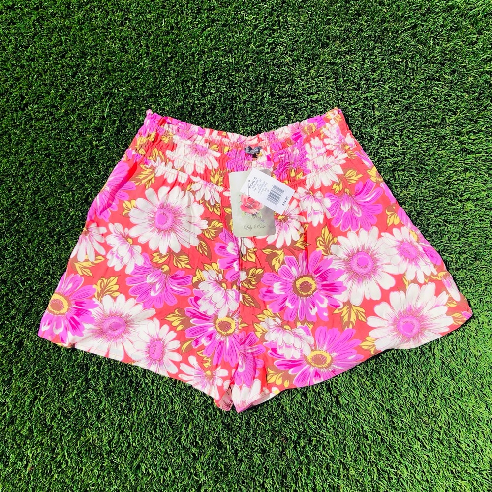 Lily Rose Floral Shorts Size M Pink/Cream Multi-Color